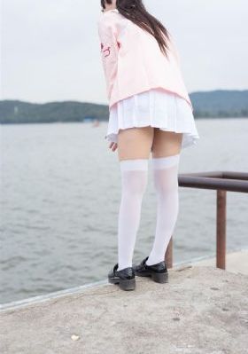 aV无码精品一区二区三区宅噜噜_DVD高清在线观看